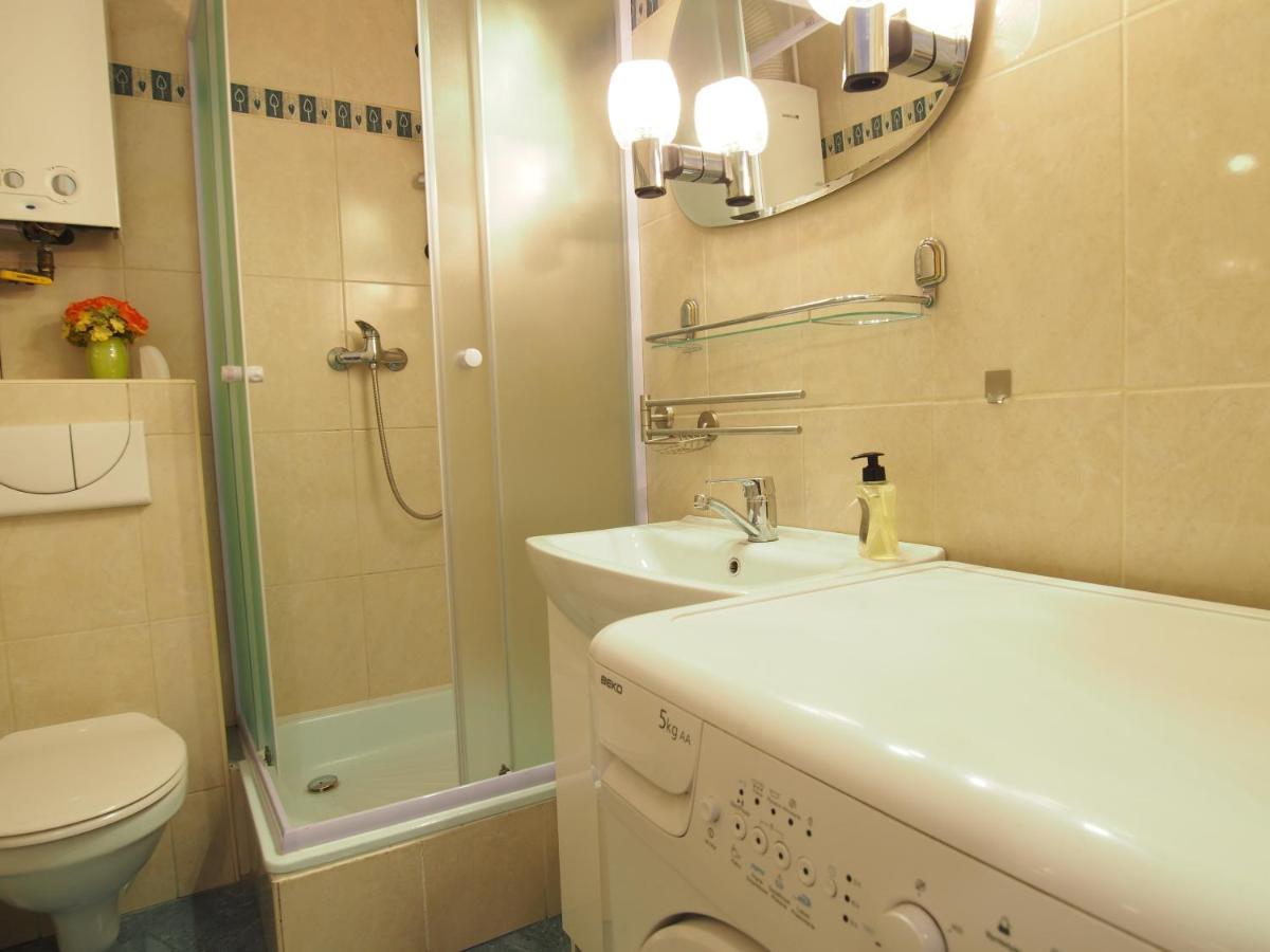 K2117 Sfinx Grand Tourist Apartmnets Gdansk Exterior photo